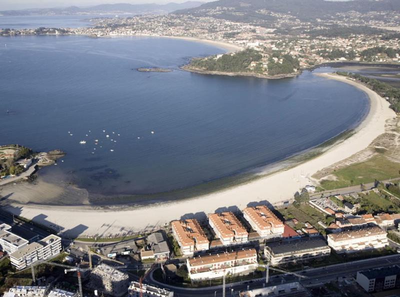 Vivienda Con Terraza En Playas De Baiona Apartment Luaran gambar
